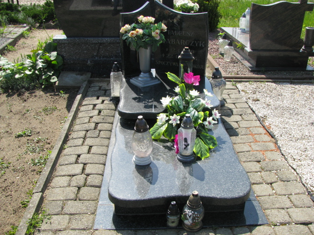 Grób Tadeusz Grabarczyk