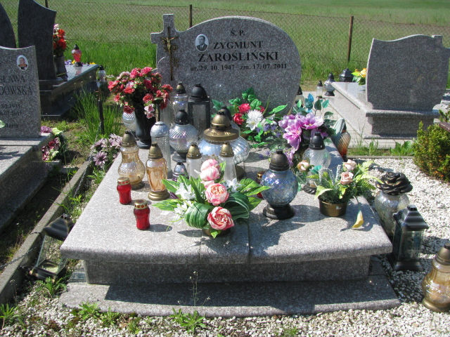 Grób Rafał Zarośliński
