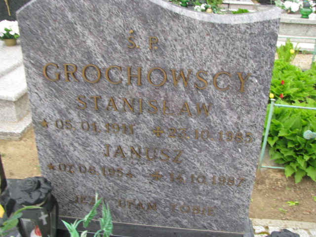 Janusz Grochowski 1954 Pieniężno - Grobonet - Wyszukiwarka osób pochowanych